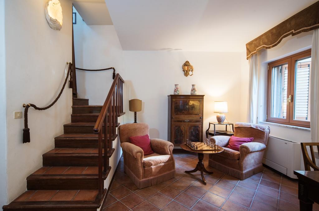 The Clock Houses Borgo Gallodoro يتوجاني المظهر الخارجي الصورة