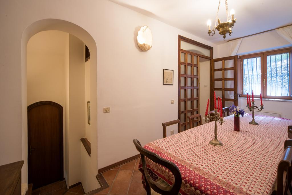 The Clock Houses Borgo Gallodoro يتوجاني المظهر الخارجي الصورة