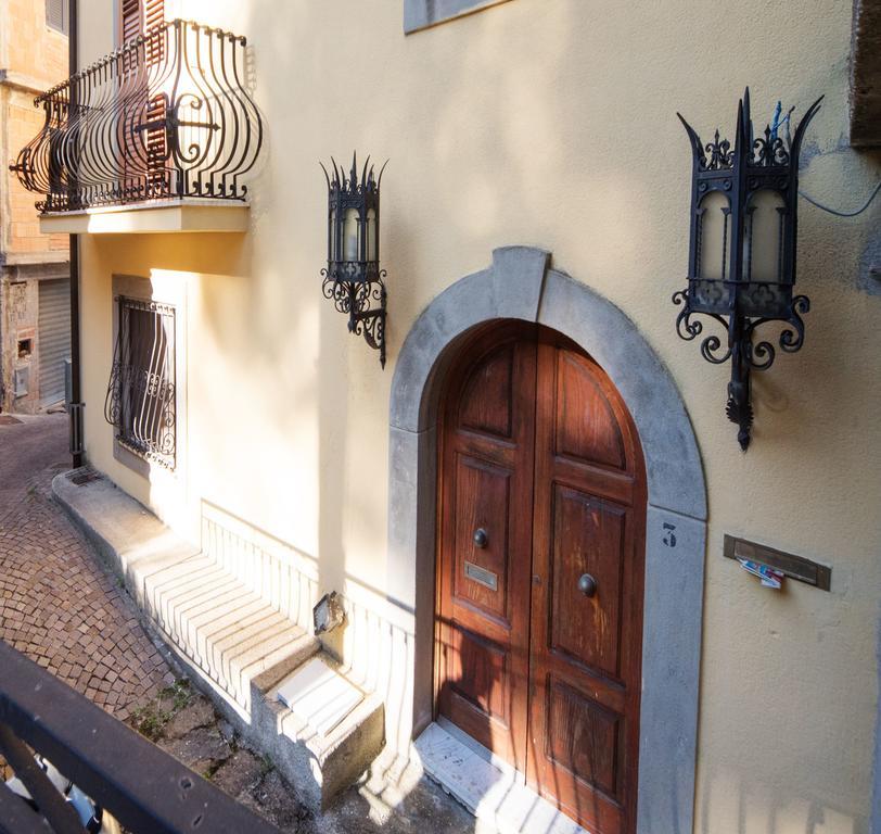 The Clock Houses Borgo Gallodoro يتوجاني المظهر الخارجي الصورة