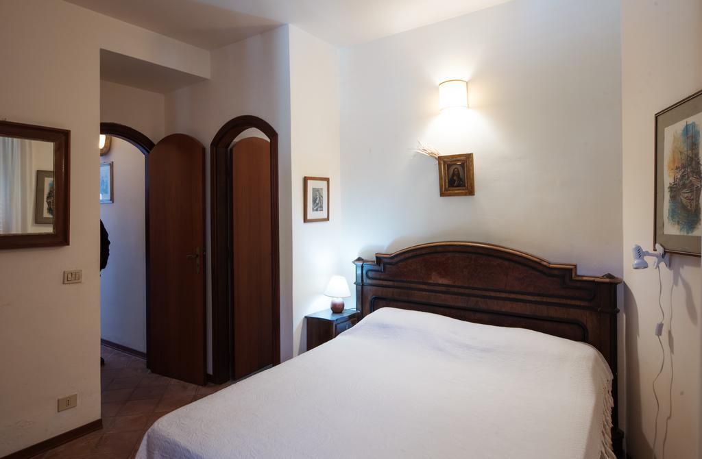 The Clock Houses Borgo Gallodoro يتوجاني المظهر الخارجي الصورة